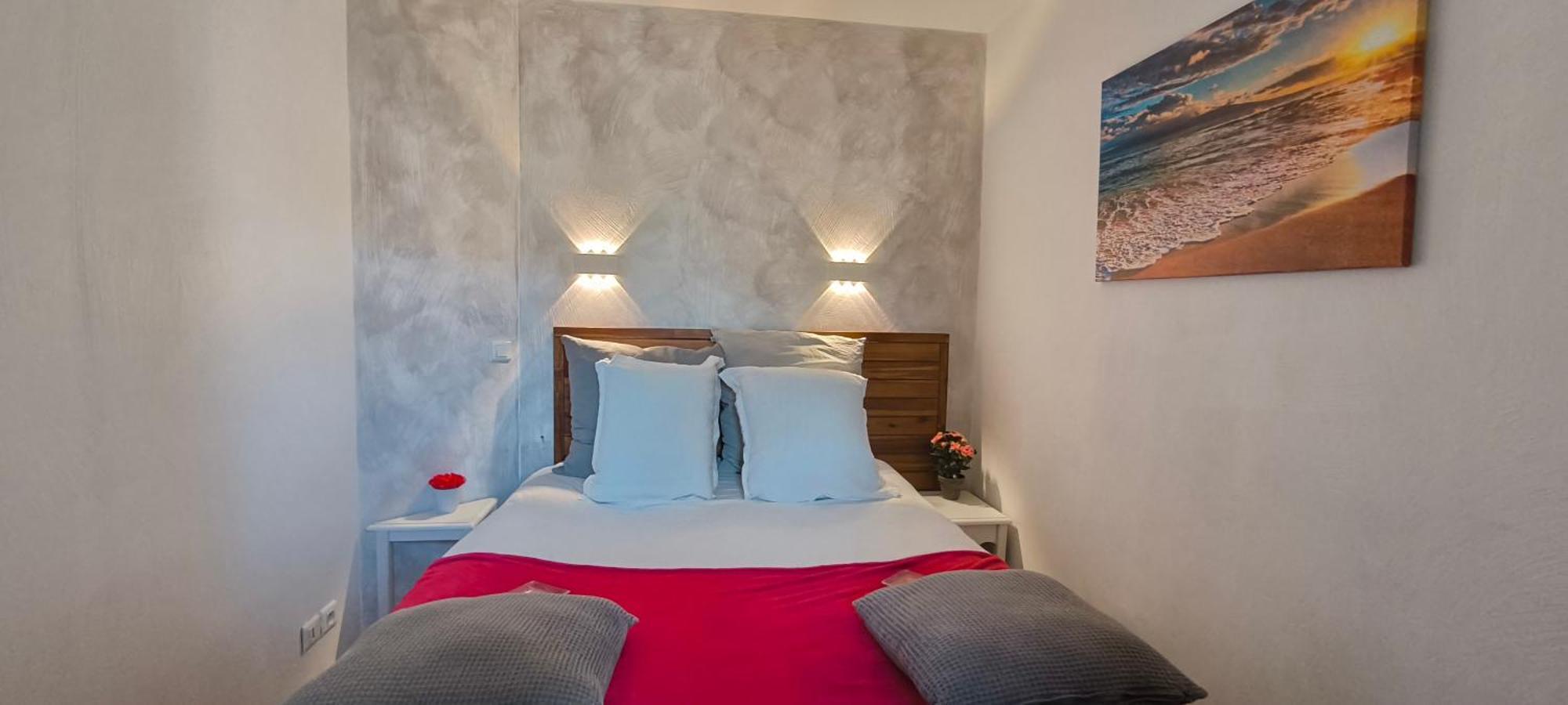 T2 Climatise Avec Belle Vue , Golf De Pont-royal Apartment