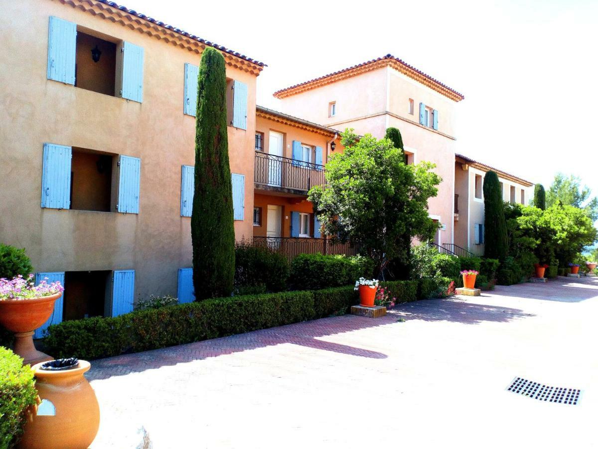 Apartment T2 Climatise Avec Belle Vue , Golf De Pont-royal *